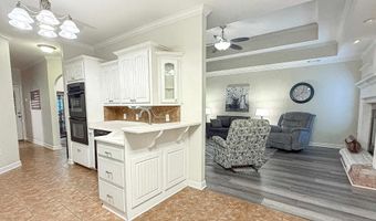 105 Valderrama Dr, Benton, AR 72015