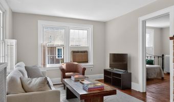 1474 Jewett Ave, Ann Arbor, MI 48104