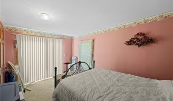 13108 S Sheckells Cemetery Ln, Alton, IN 47137