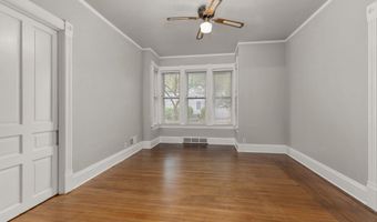 719 S STATE St, Appleton, WI 54911