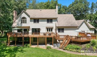 3324 Whitburn Ct SE, Ada, MI 49301