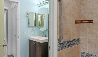 480 Kenolio Rd 2-202, Kihei, HI 96753