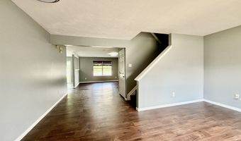 6903 Governors Pointe Blvd, Indianapolis, IN 46217