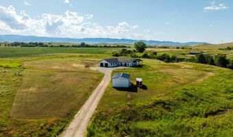 16 Peak View Dr, Buffalo, WY 82834