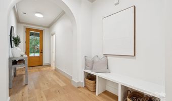 3923 Tresevant Ave, Charlotte, NC 28208