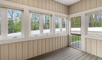 7 Sundance Ln, Bow, NH 03304