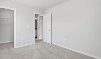 157 Village Green Dr, Adairsville, GA 30103