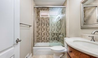 6828 Fairfield Dr, Santa Rosa, CA 95409