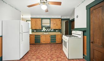 36 CHESTER St, Chester, NH 03036