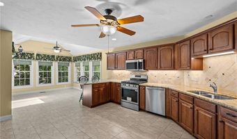 125 West Rd, Cumberland, RI 02864