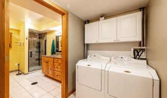 14 Warbonnet Dr, Banner, WY 82832