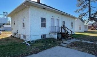 221 E 2nd St, Ainsworth, NE 69210