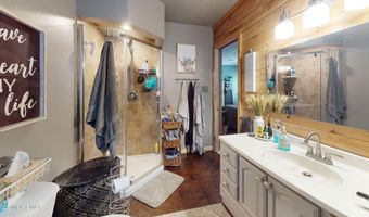 38 Belmont Ave, Bayville, NJ 08721