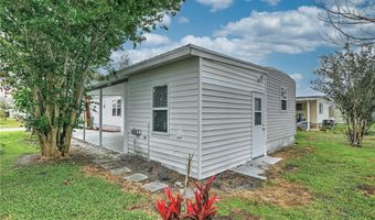 906 Wren Cir, Barefoot Bay, FL 32976