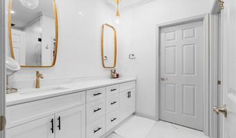 208 Wade Creek Rd, Alpharetta, GA 30009