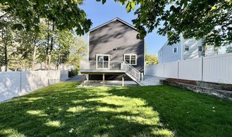 5 Day St, Billerica, MA 01821