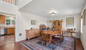10124 WISEACRE Ln, Aurora, OR 97002
