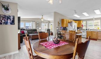 67425 N Lob Ln, Benton City, WA 99320