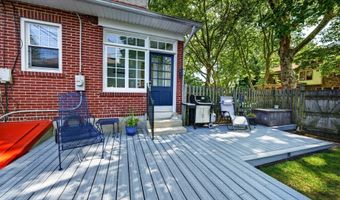 2051 W LIVINGSTON St, Allentown, PA 18104