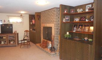 833 S 7th St, Albion, NE 68620