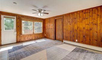 6 Pine Ln, Johnston, RI 02919