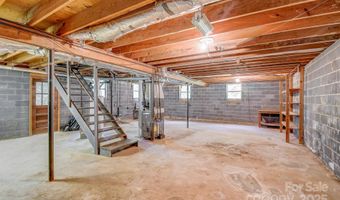 13 Botany View Ct, Asheville, NC 28805