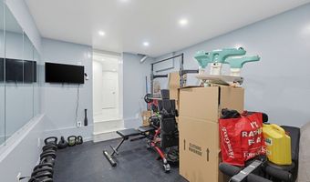 31 Hallron St, Boston, MA 02136