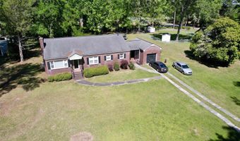 408 S Farr Ave, Andrews, SC 29510