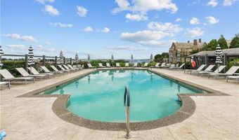 111 Harrison Ave B4, Newport, RI 02840