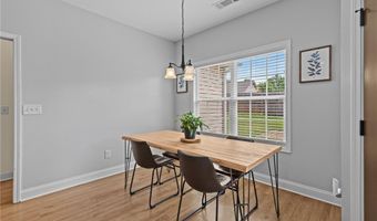 419 Highland Pointe Dr, Alto, GA 30510