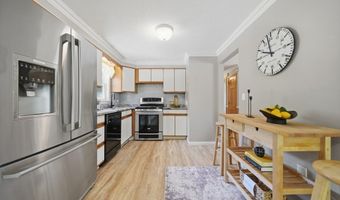 55 Burnham Rd, Billerica, MA 01862