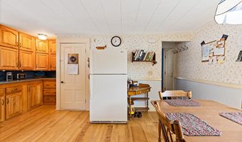73 Eastern Ave, Augusta, ME 04330