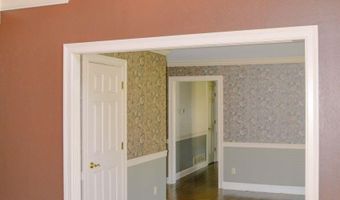 166 Castleton Dr, Bardstown, KY 40004