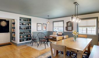 75 Court St, Belfast, ME 04915