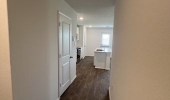 10313 Lassen Park, Adkins, TX 78101
