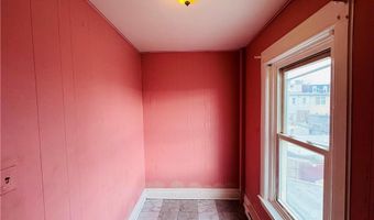 637 N Penn St, Allentown, PA 18102