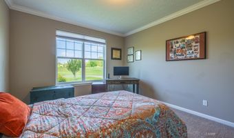 3028 Canterbury Ct, Albany, OH 45710