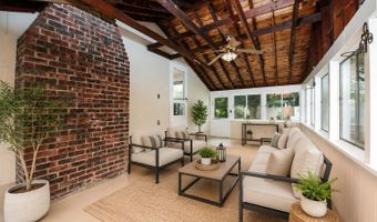 540 Sherman Ave, Belford, NJ 07718