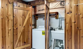 6927 FERN Ln, Annandale, VA 22003