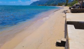 53-837 Kamehameha Hwy, Hauula, HI 96717