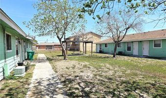 160 N 13th St, Aransas Pass, TX 78336