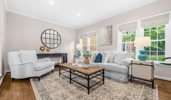 20 S MONTANA St, Arlington, VA 22204