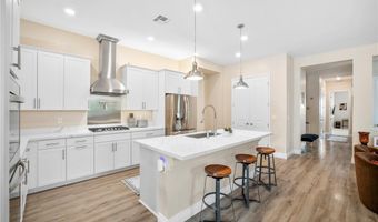 10631 Silver Pond Ave, Las Vegas, NV 89135