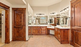 3331 W BEAR CANYON Ln N, Cedar Hills, UT 84062