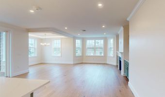 4 Longview Dr 208, Atkinson, NH 03811