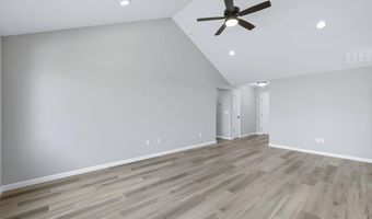 108 Oak Tree Pl, Avilla, IN 46710