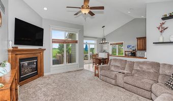 3305 Sedwick St, Ames, IA 50010