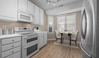 1633 Shepherds Glade Dr, Apex, NC 27523