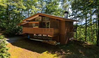 27 Moat Mountain Cir, Bartlett, NH 03812