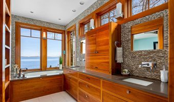 27 Jasmine Way, Belfast, ME 04915